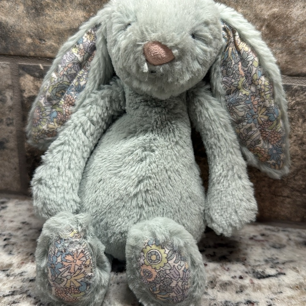 Jellycat I am Little Blossom Sage Bunny BL6SG - Picture 3 of 5
